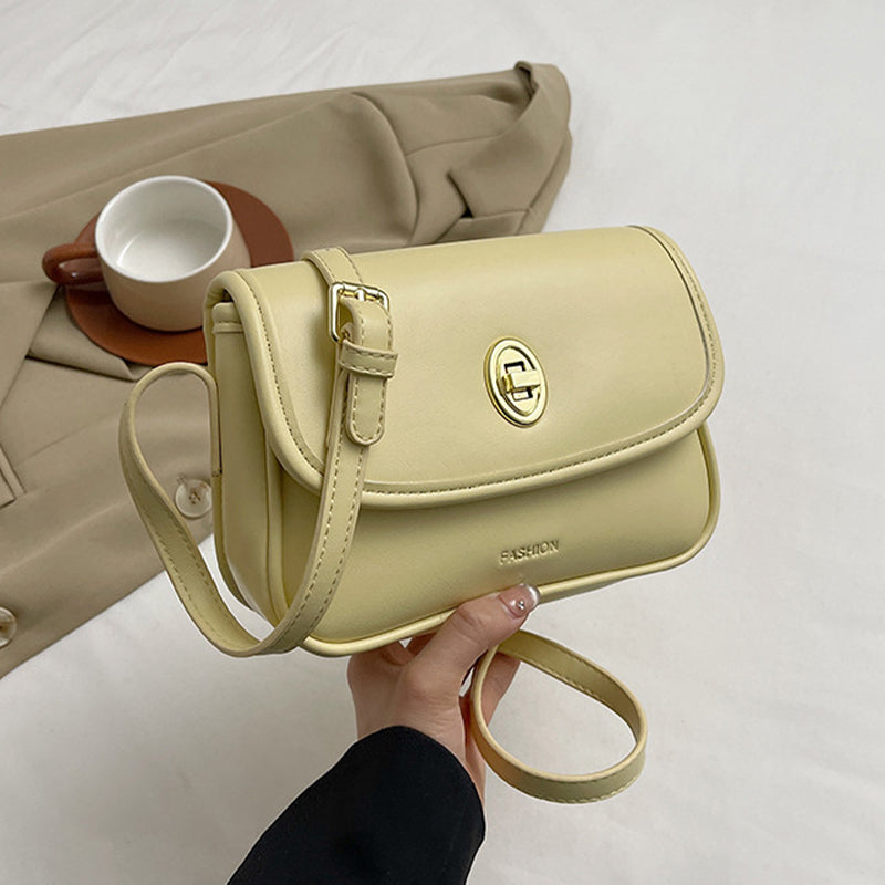 Small square bag with lock clasp