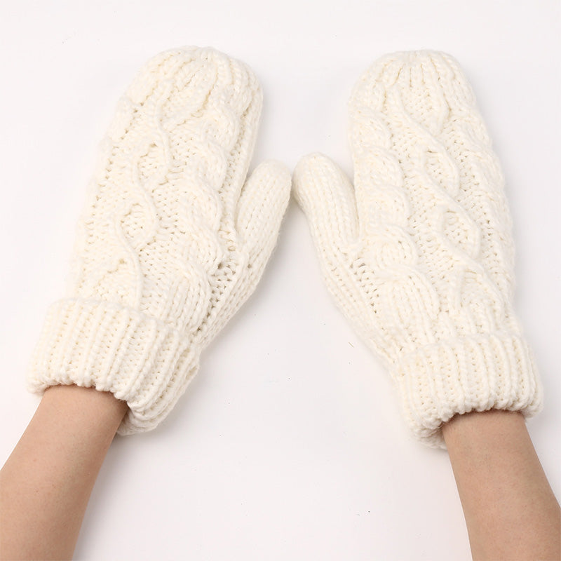 Diamond-shaped Finger-covered Woolen Gloves