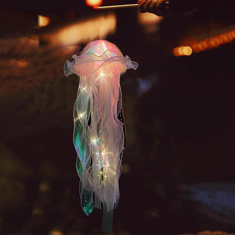 Ribbon Jellyfish Lamp