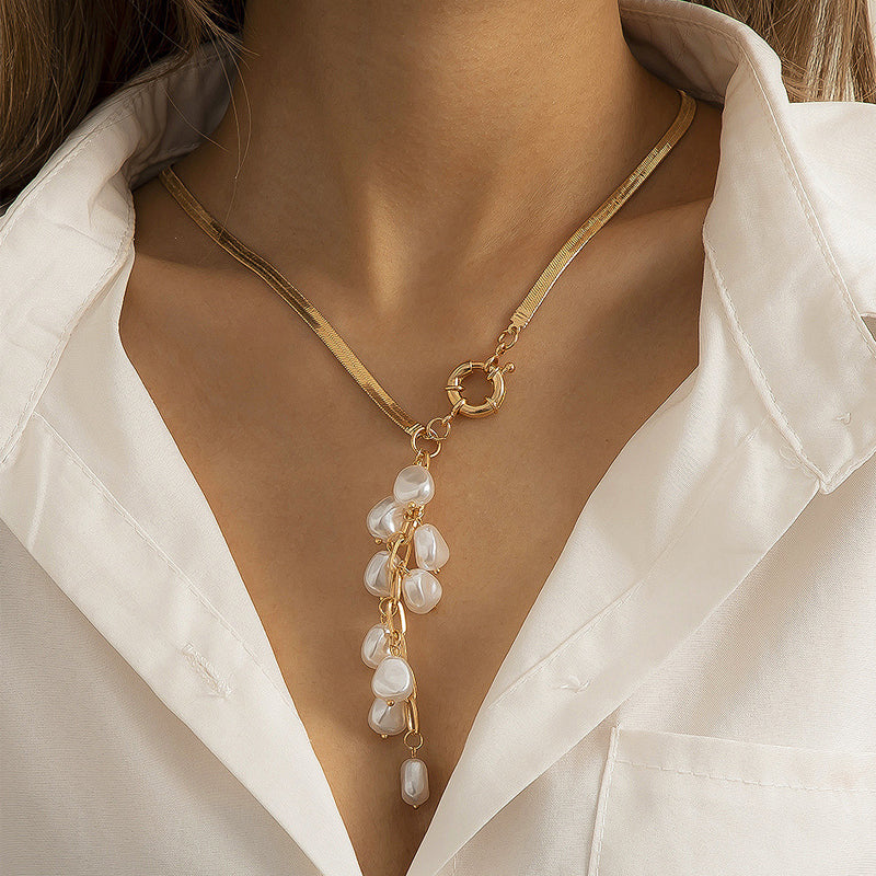 CREATIVE PEARL NECKLACE