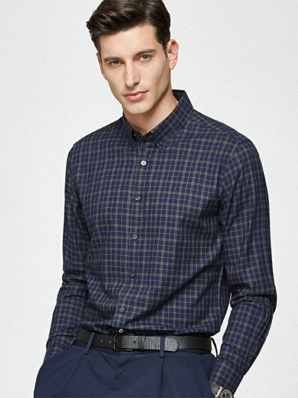 Loose Skin-friendly Classic Easy-care Plaid Shirt