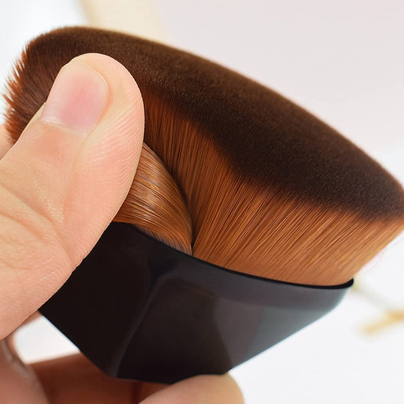 High-Density Seamless Foundation Brush