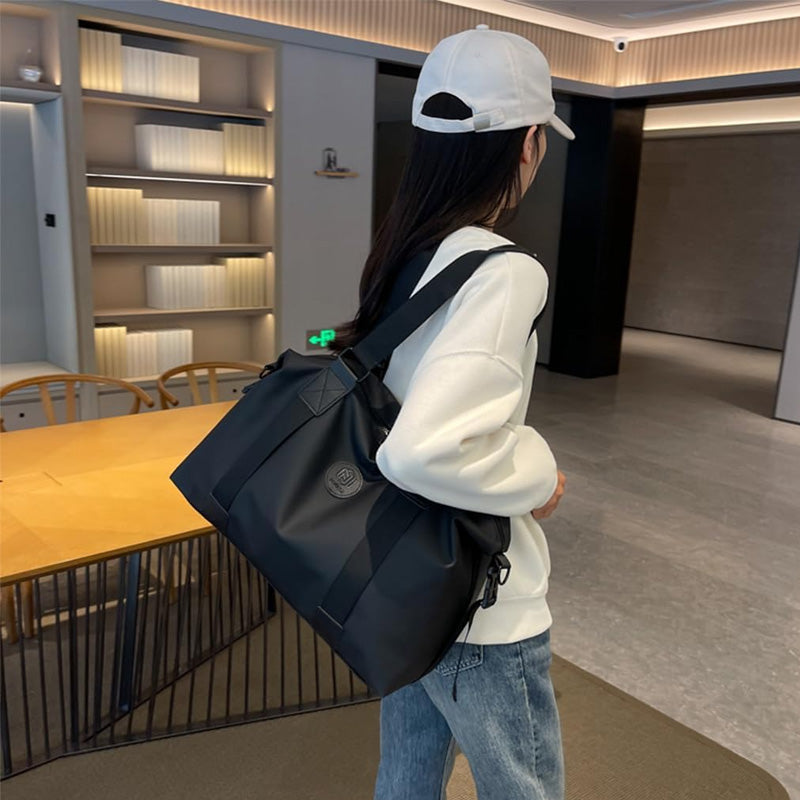 Short Trip Bag