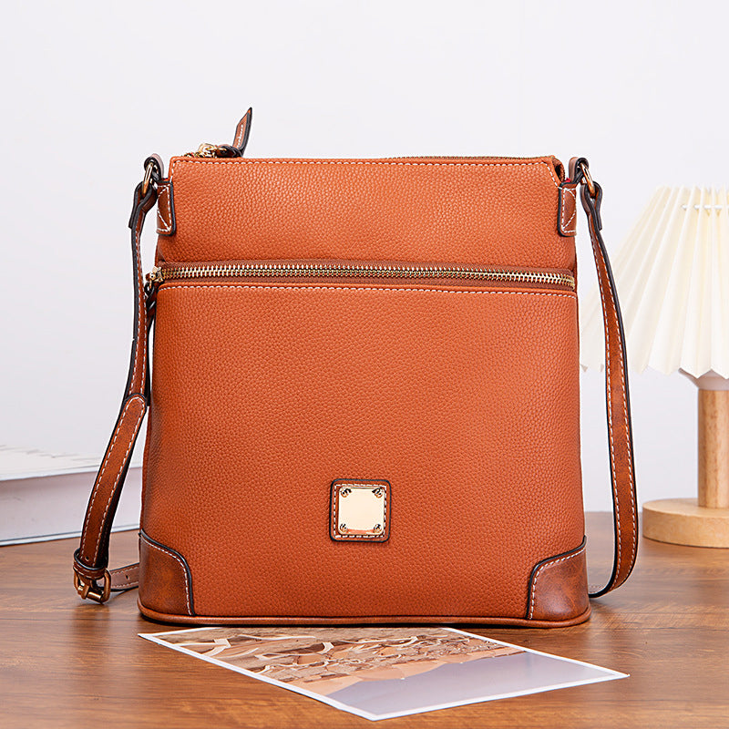 Pebble Grain Crossbody