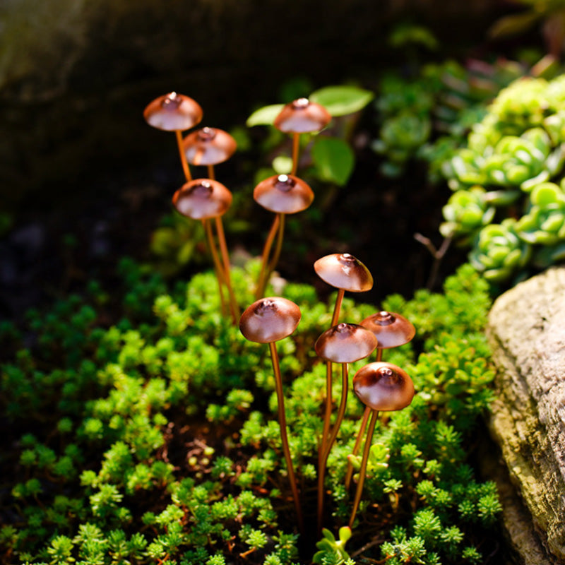 Simulation small mushroom ornaments