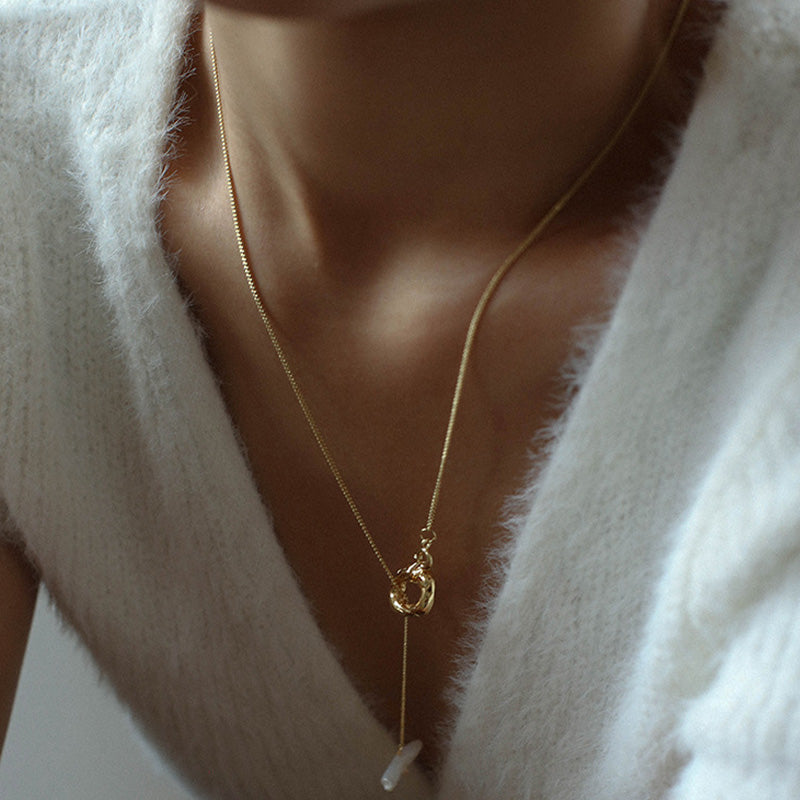 Baroque Pearl Clasp Necklace
