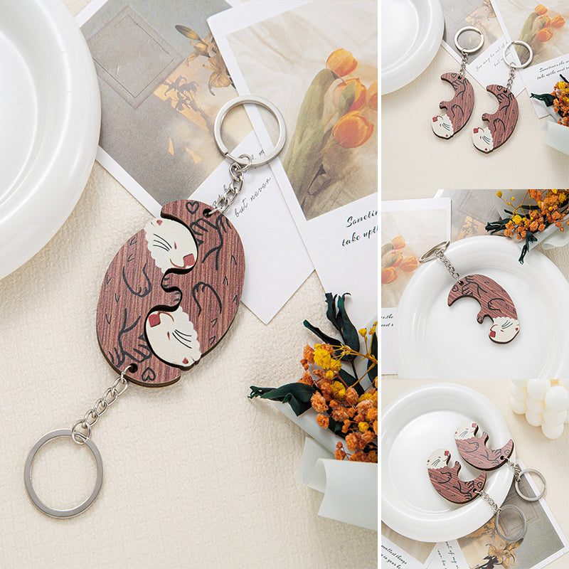Lovers Otter Keychain