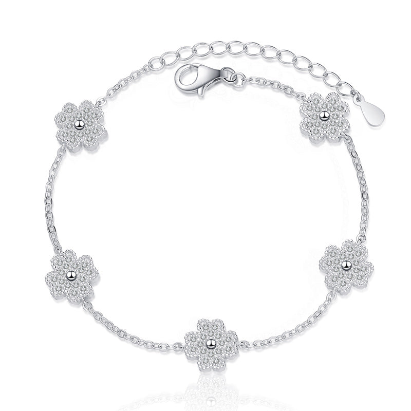 Lucky Clover Moissanite Bracelet