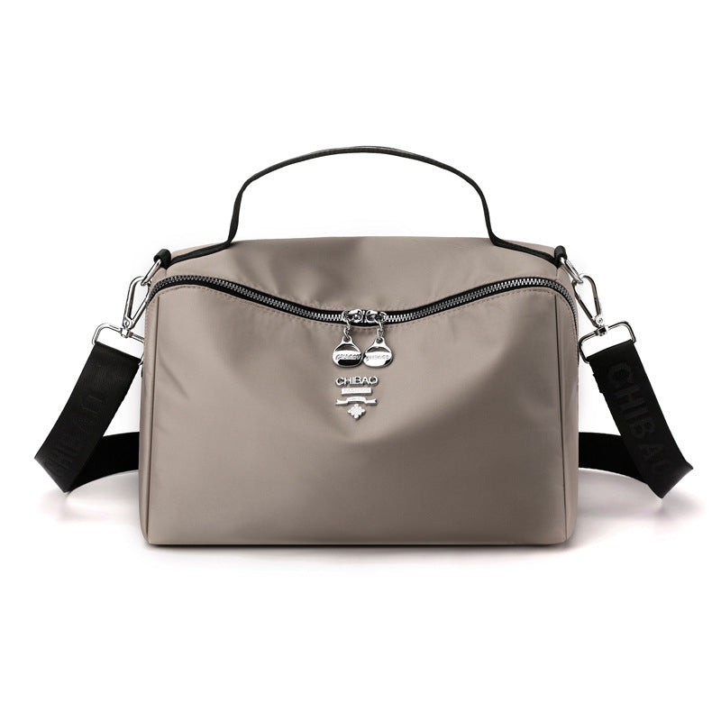 Leisure Nylon Shoulder Bag