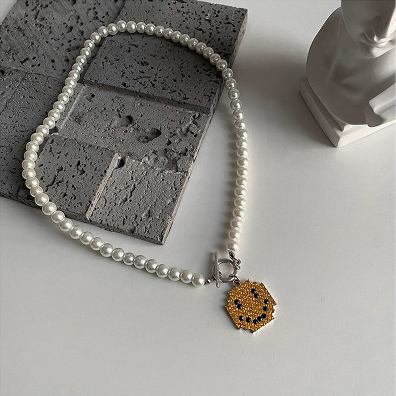 Smiley Pearl Necklace
