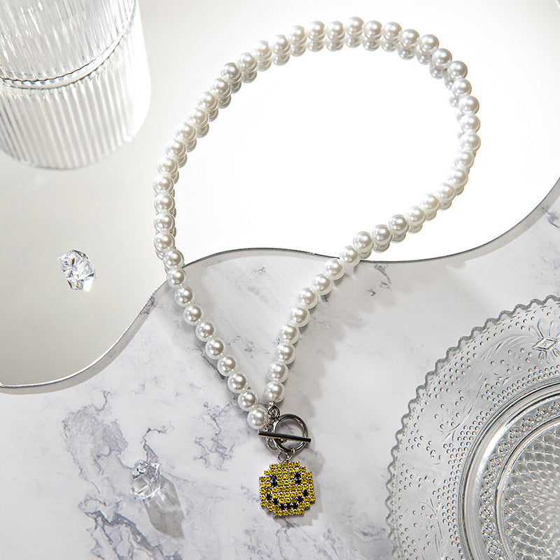 Smiley Pearl Necklace