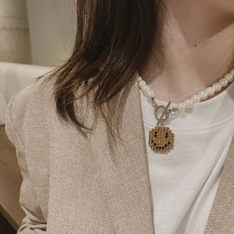 Smiley Pearl Necklace