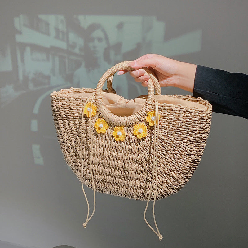 Flower Decor Large Capacity Shell Straw Bag