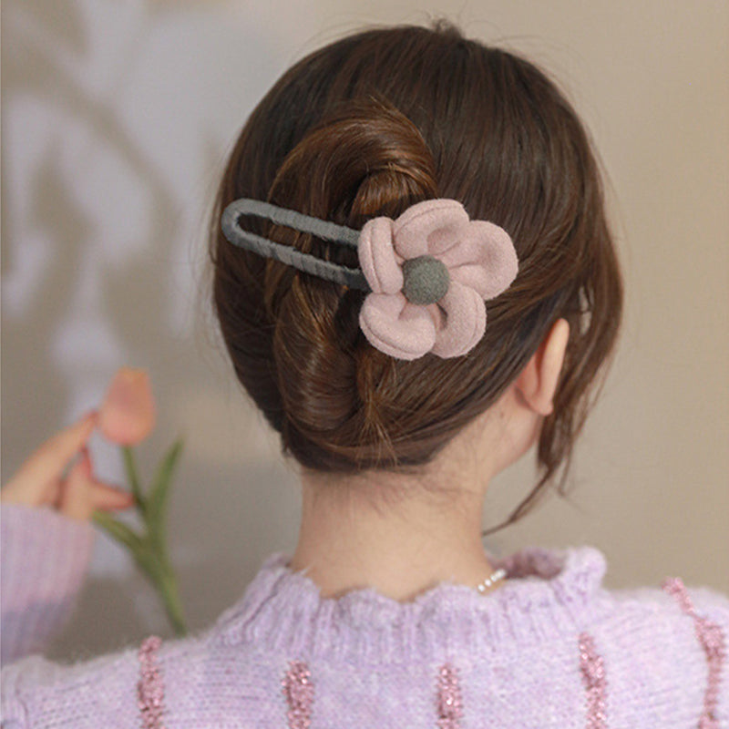 Elegant Plush Flower Hairpins
