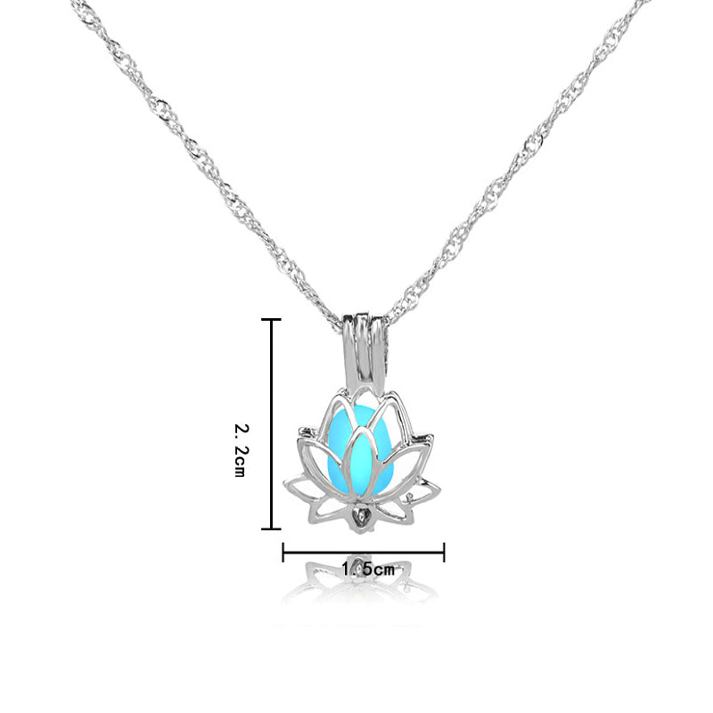 Elegant Lotus Flower Necklace