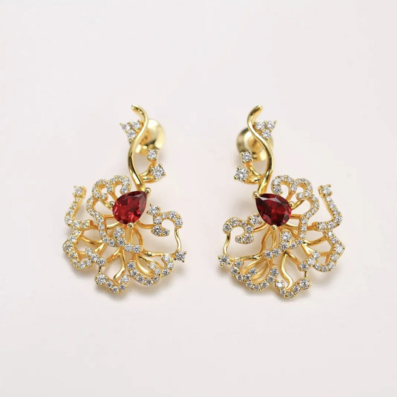 Leaf Pear Earrings