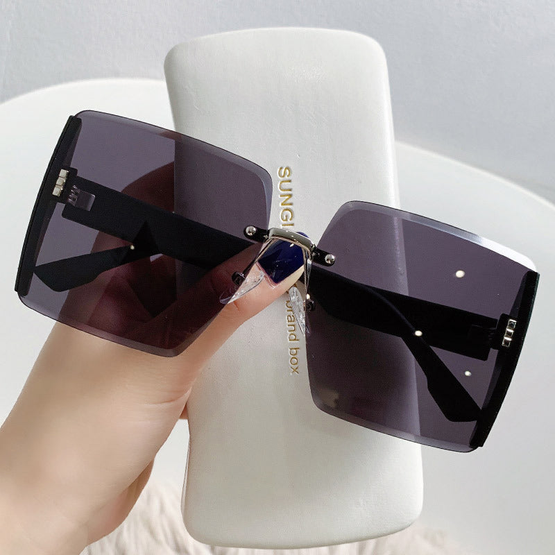 Rimless Cut Edge Slim Face Sunglasses