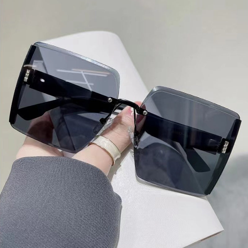 Rimless Cut Edge Slim Face Sunglasses