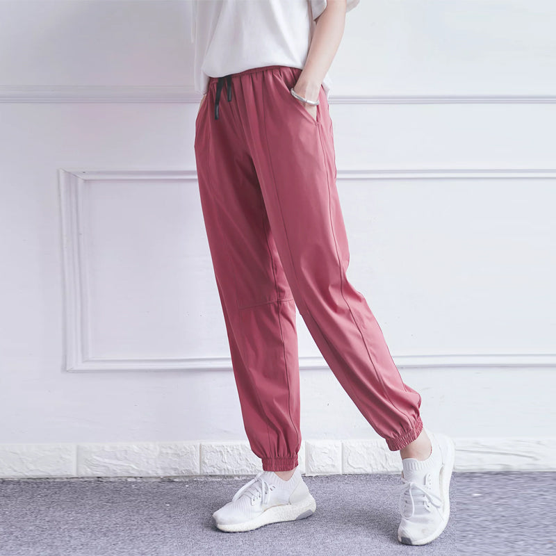 All-Day Wayfarer Mid-Rise Cropped Jogger