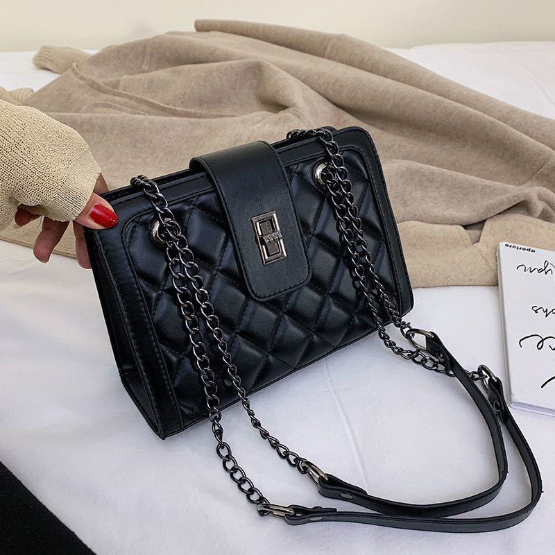 Rhombus Chain Small Square Bag