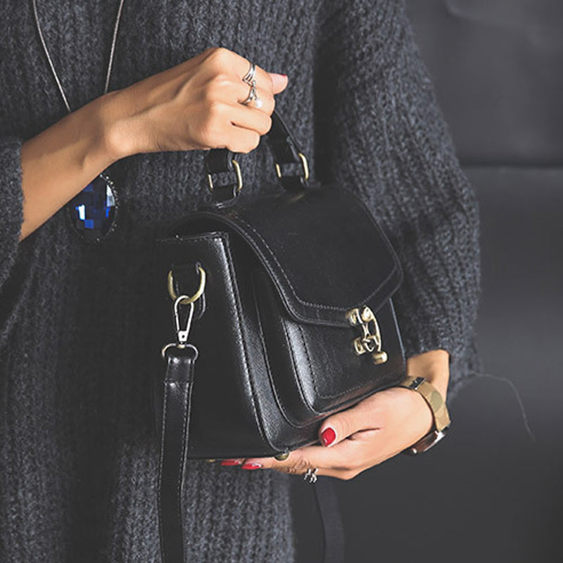 Vintage Unique Buckle Washed Leather Bag