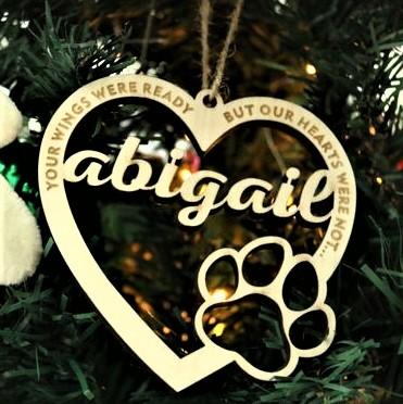 PERSONALIZED DOG/CAT PAW CHRISTMAS ORNAMENT