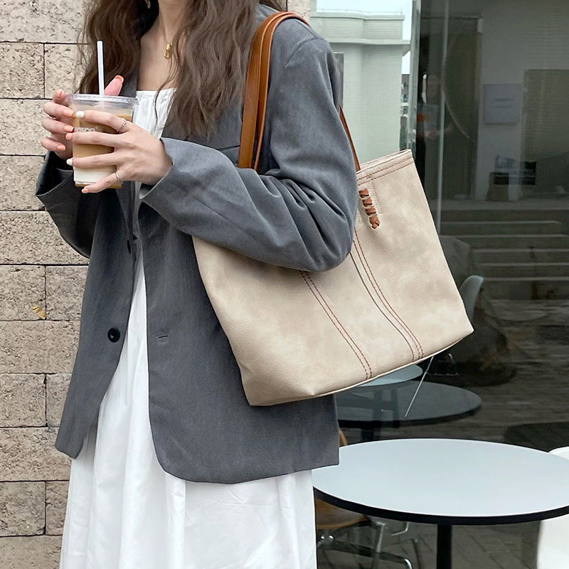 Quality Leather Simple and Versatile Shoulder Bag