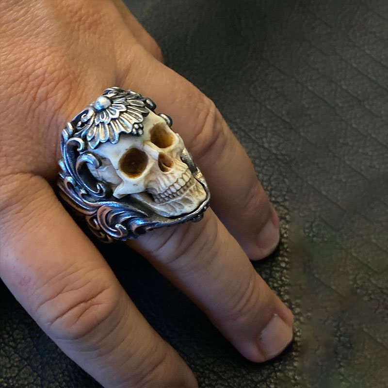 Vintage polish floral armor antler skull ring