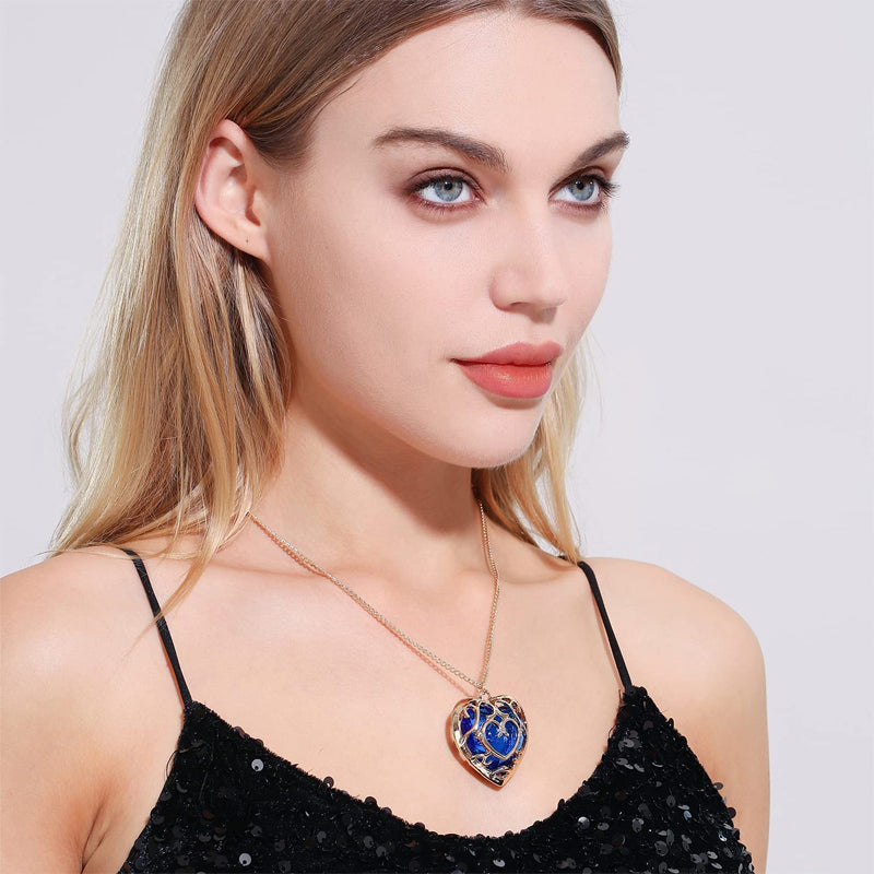 Cutout Heart Crystal Necklace