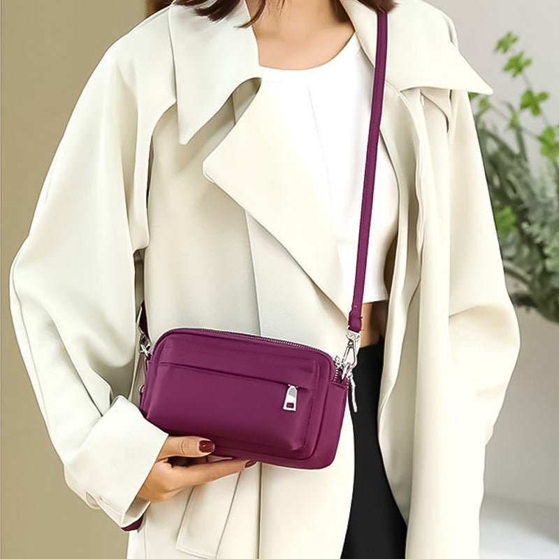 Women's fashionable shoulder bag made of nylon