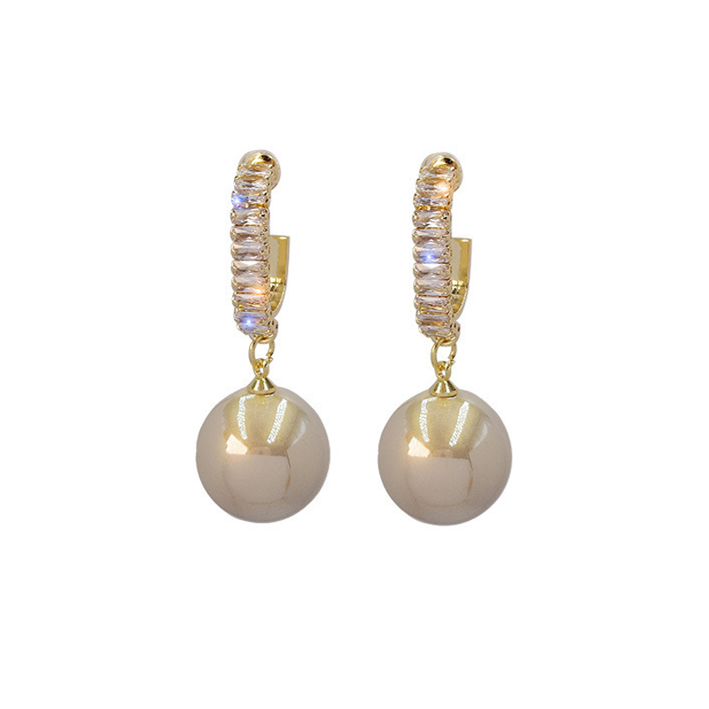 Pearl Drop Earrings
