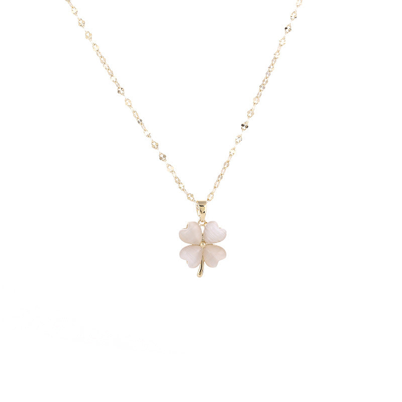 Heart-shaped Opal Lucky Four-leaf Clover Necklace