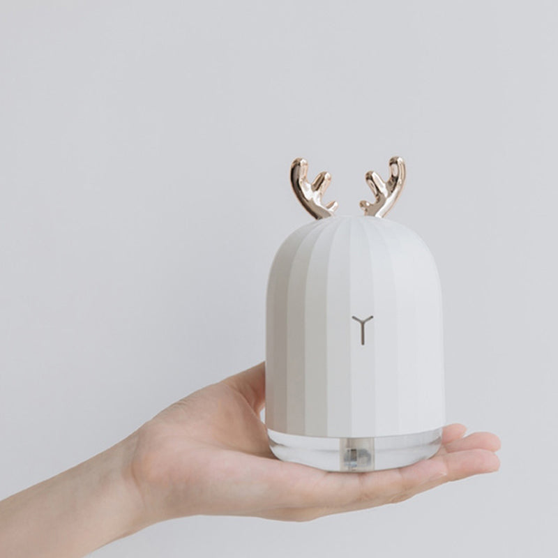 Humidifier of the Elk Shape