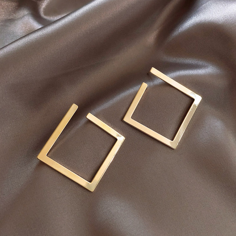 SQUARE HOOP EARRINGS