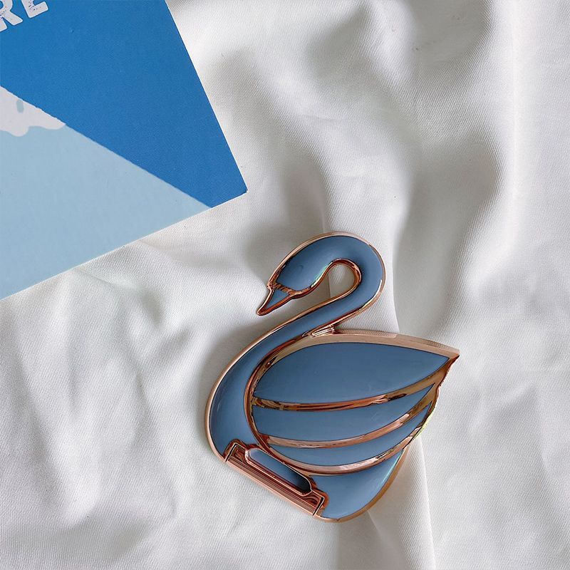 Swan Pattern Phone Case Bracket