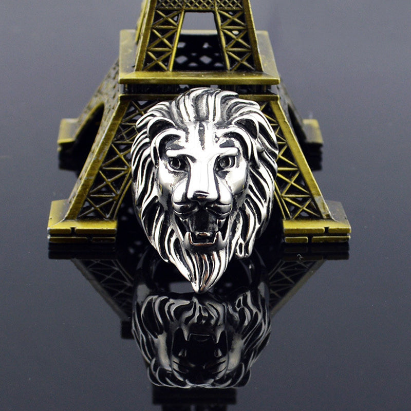 Retro Domineering Lion Head Ring