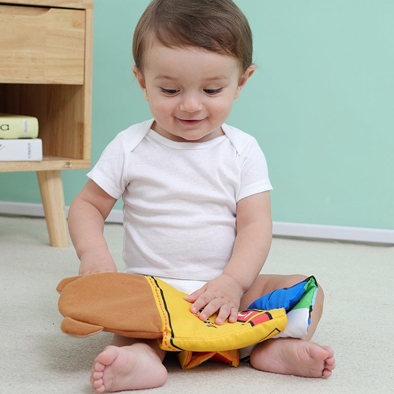 Bear Dressing Pop-Up Book