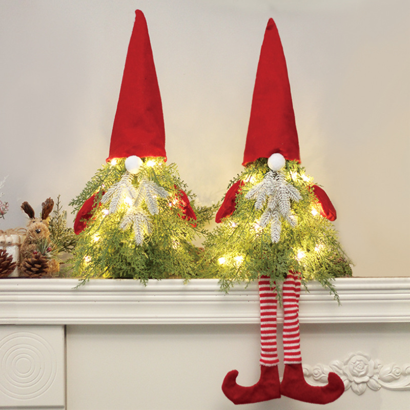 Santa Faceless Mini Christmas Tree