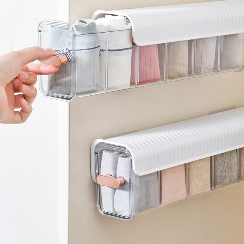 No trace wall-mounted transparent underwear storage box