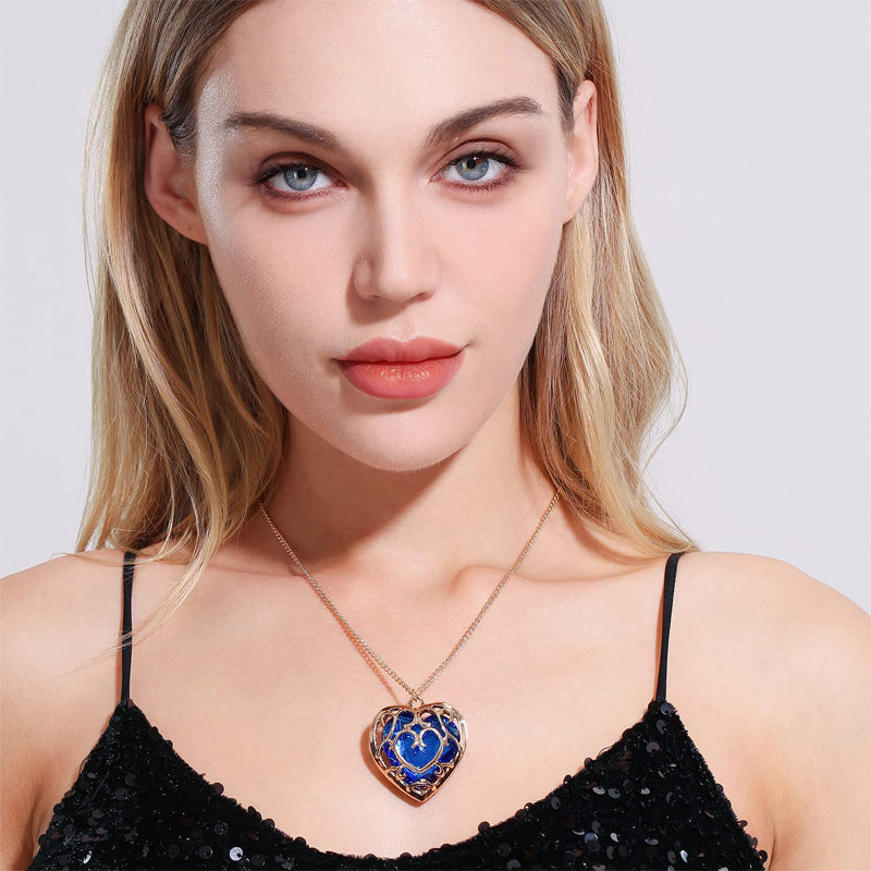 Cutout Heart Crystal Necklace