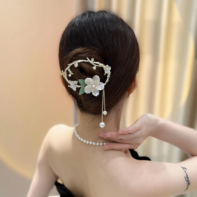 Floral Fringed Butterfly Hairpin