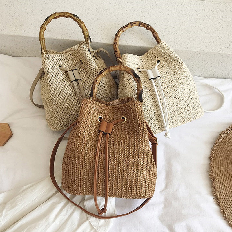 RATTAN STRAW BUCKET BAG