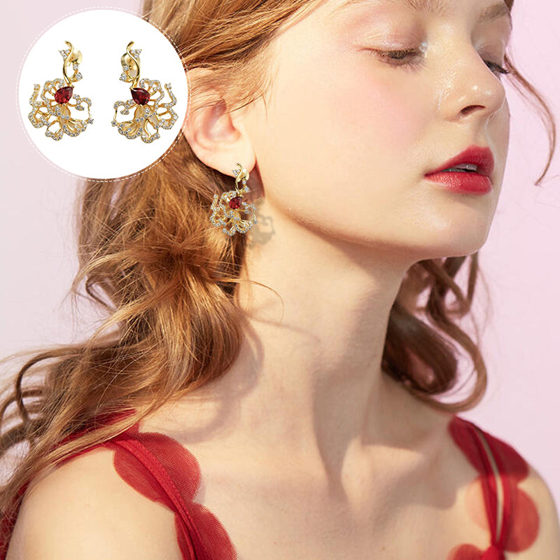 Leaf Pear Earrings