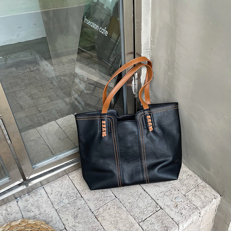 Quality Leather Simple and Versatile Shoulder Bag