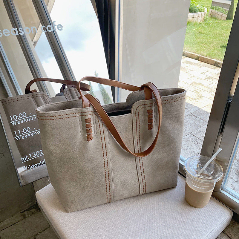 Quality Leather Simple and Versatile Shoulder Bag