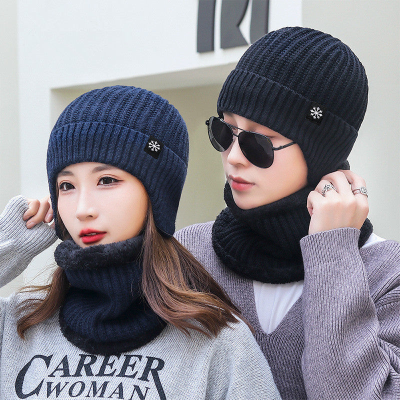 Padded Neck Knit Hat