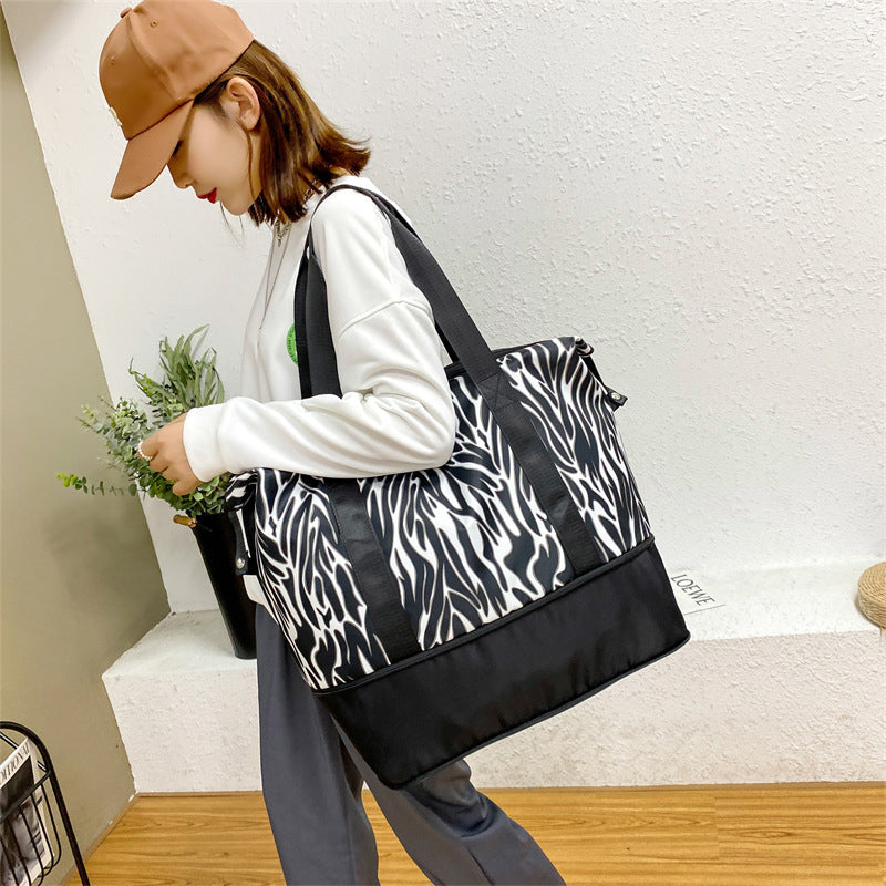 Lightweight Luggage Bag