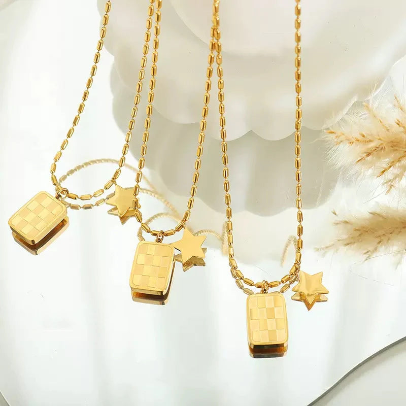 Checkerboard Shape Necklace