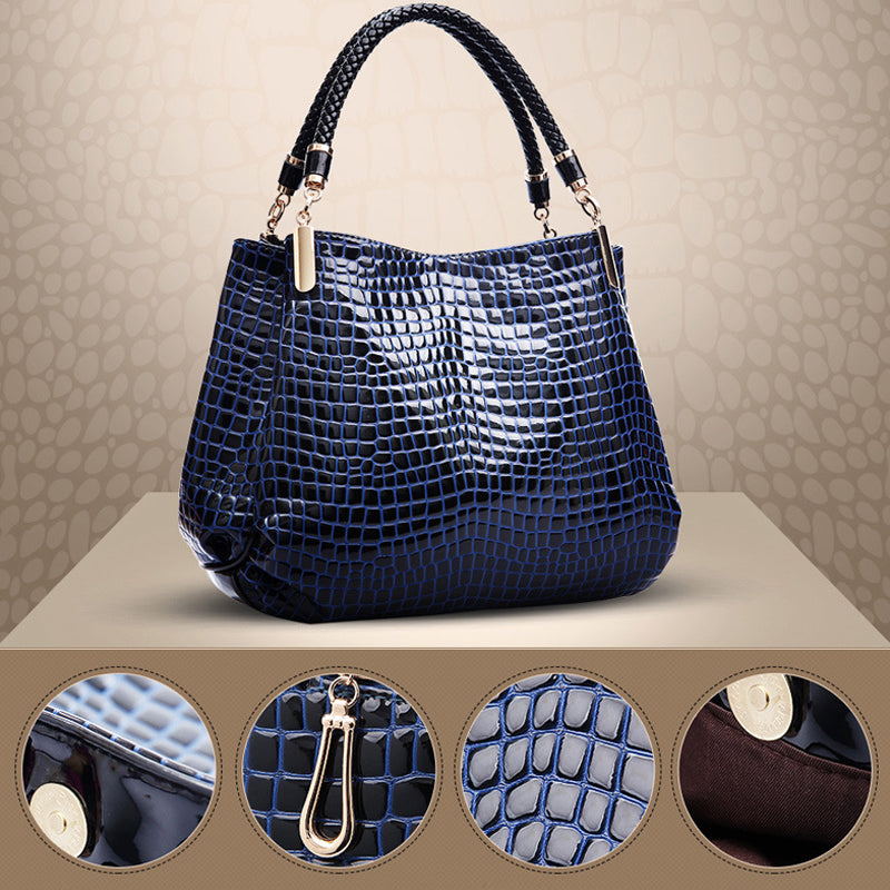 2022 New Women Crocodile Pattern One-shoulder Bag