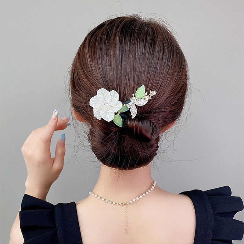 Elegant Lazy Hair Key